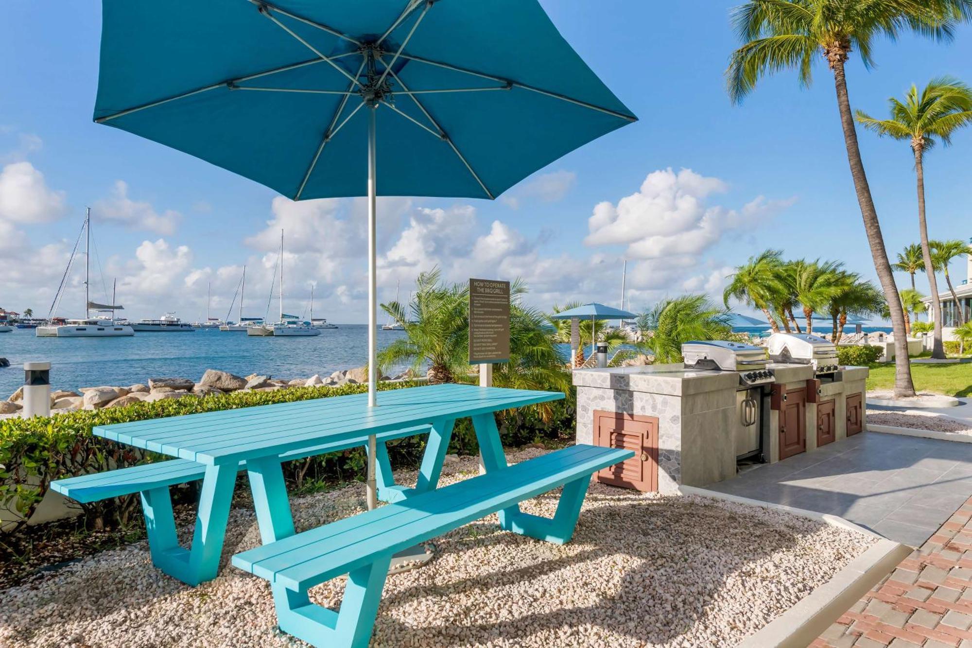 Hilton Vacation Club Royal Palm St Maarten Koolbaai Exterior foto